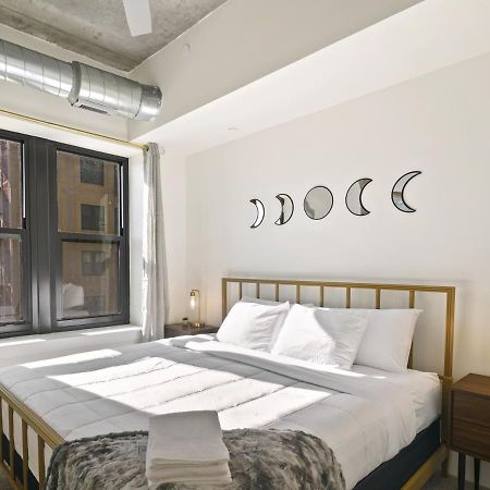 Clover Luxury High-Rise Downtown Саут Бенд Екстериор снимка